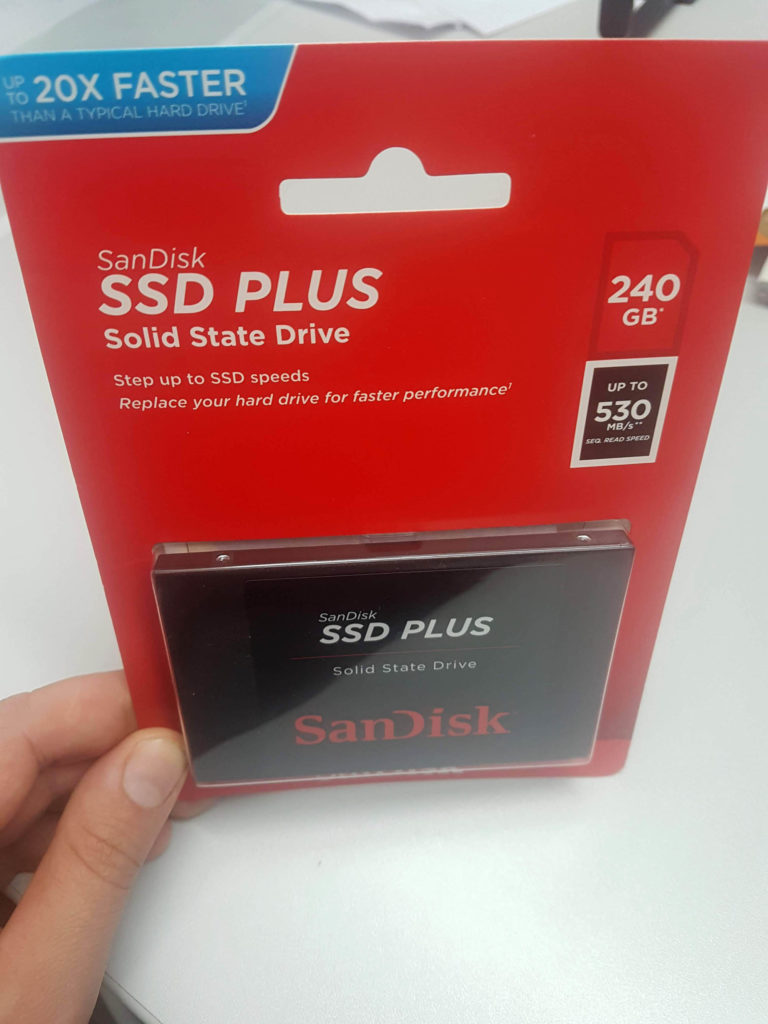 SanDisk-SSDPLUS-240GB Verpackung