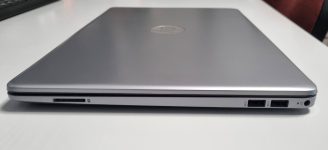 HP 250 G8 Laptop, i3, 256 GB, 27J92EA